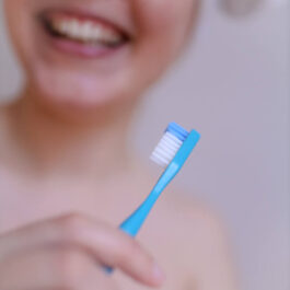 Brosse à dents rechargeable
