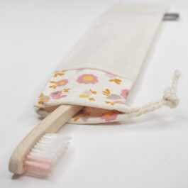 pochette surcyclée pour brosses à dents